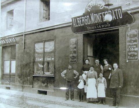 Ingresso del ristorante Monferrato (1911)