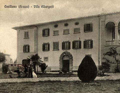 Cartolina raffigurante la villa dopo il restauro, al centro il barone Tommaso Albergotti (1923)