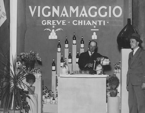 Stand di Vignamaggio alla mostra del vino di Greve del 1932