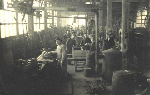 L'officina negli anni venti