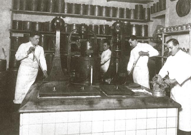 Laboratorio, 1946
