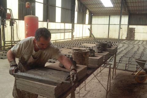 La realizzazione delle tegole