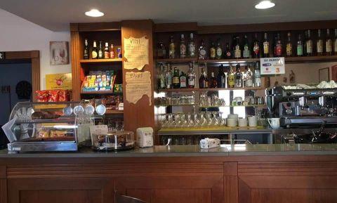 Il bancone del bar