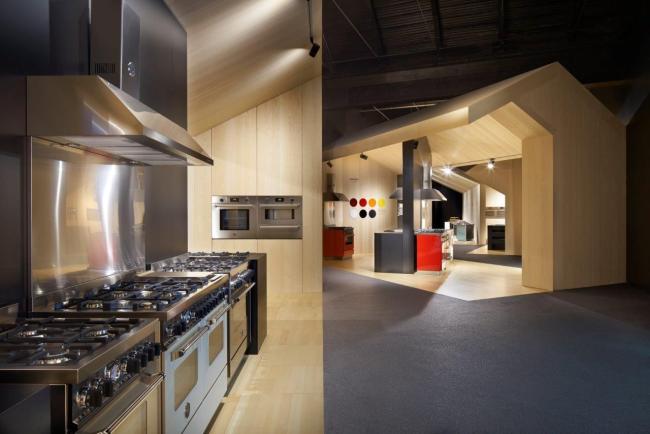 Casa Bertazzoni: lo showroom della sede di Guastalla, oggi 