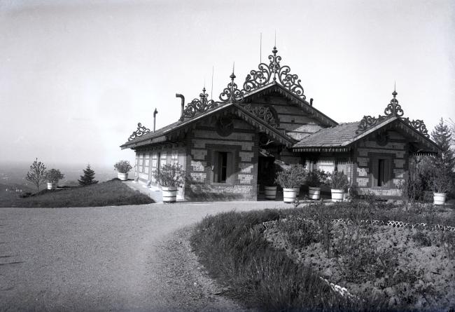 Lo chalet in stile nordico, fine Ottocento