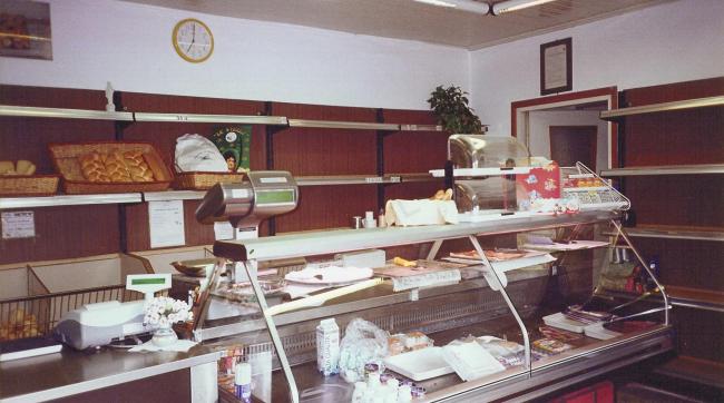 L'interno del negozio negli anni Novanta