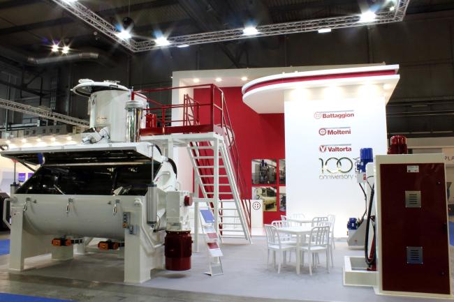 Lo stand dell'impresa alla Fiera Plast di Milano, 2018