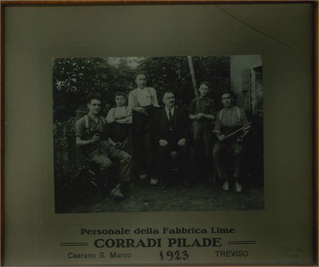 Il personale della ditta Corradi Pilade, 1923