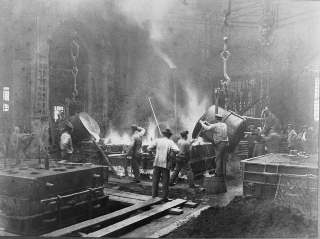Colata nello Stabilimento Acciaierie e Fonderie Ansaldo di Cornigliano Ligure (1907)