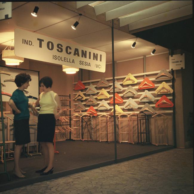 Lo stand al MACEF, 1967