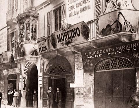 Negozio di via Rastrelli,10 a Milano (fine Ottocento)