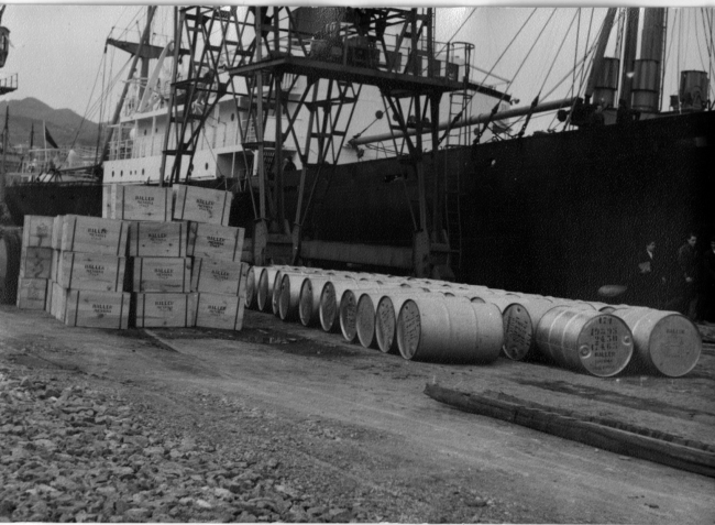 Spedizione diretta agli stabilimenti Coca Cola negli U.S.A., anni Cinquanta