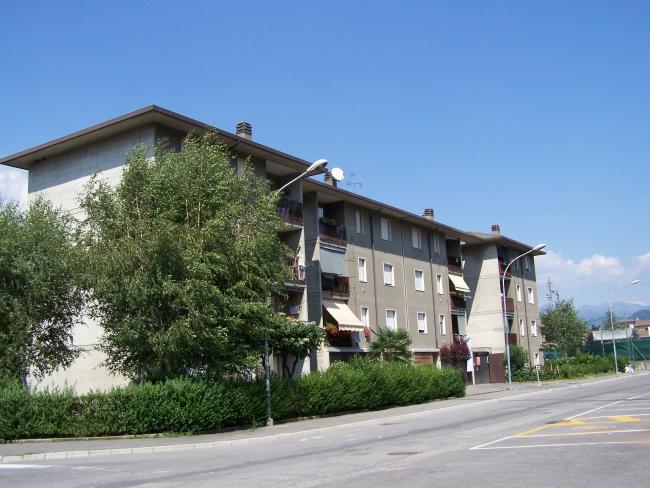 Lo stabile a Pradalunga (BG), 1981 