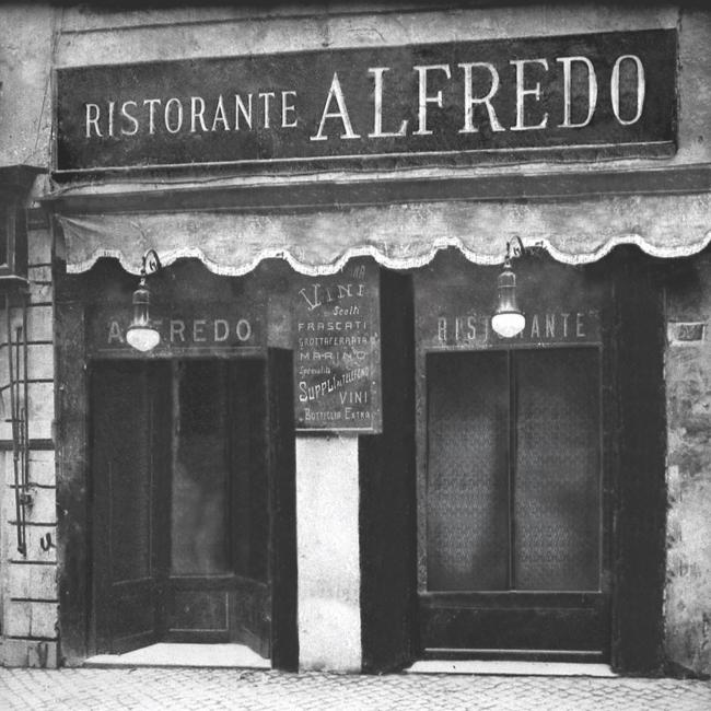 L'ingresso del ristorante, 1914