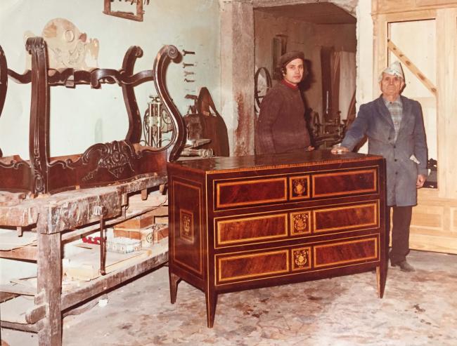 Il fondatore Roberto Gambella con il figlio Eugenio, anni Settanta