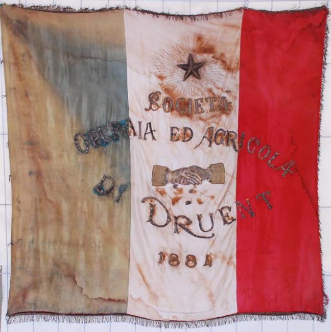 La bandiera storica realizzata nel 1884
