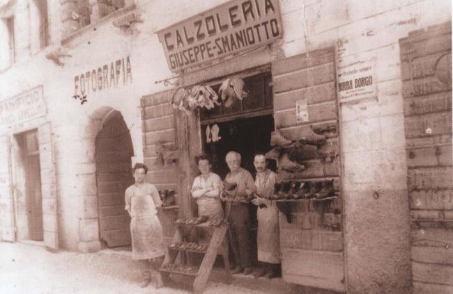 Borgo vecchio alla fine dell'Ottocento