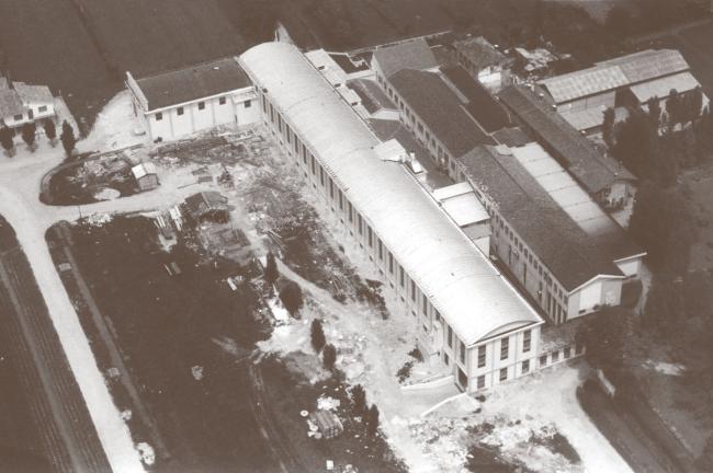 Una panoramica dell'azienda vista dall'alto, Rossano Veneto, 1963, Archivio Favini