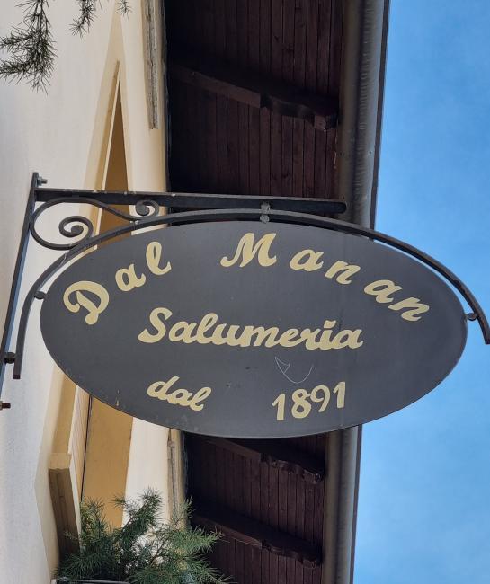 L'insegna 
