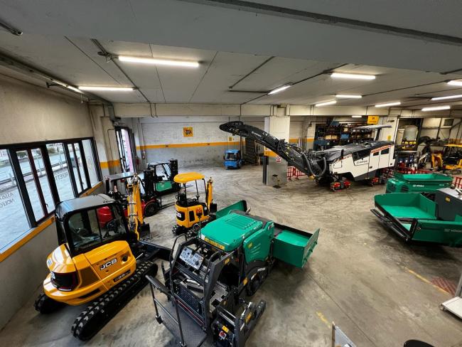 Un'officina dell'impresa, oggi
