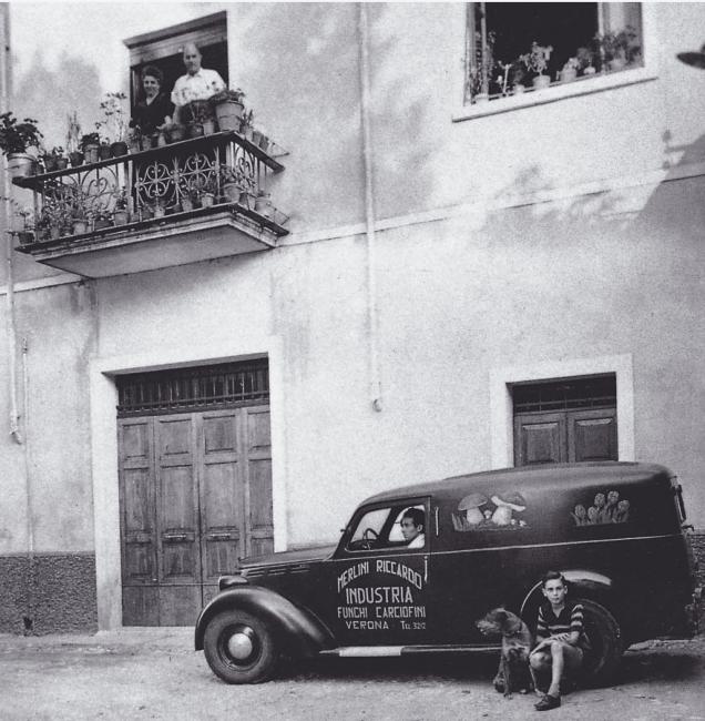 Il furgoncino per le consegne, anni Quaranta 