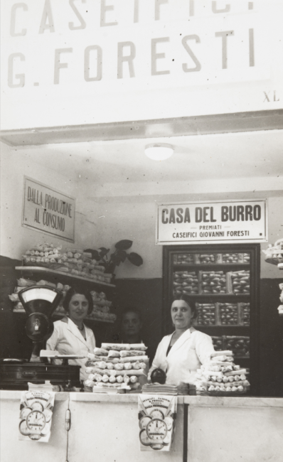 Il banco vendita negli anni Quaranta