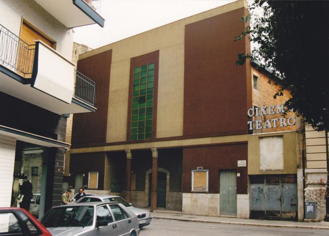 L'esterno della struttura, anni Ottanta