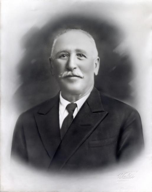 Ritratto del fondatore Edoardo Livoni