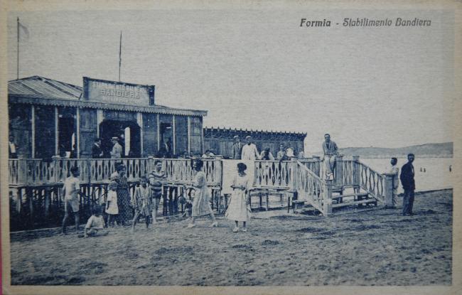 Villeggianti sulla spiaggia, 1935